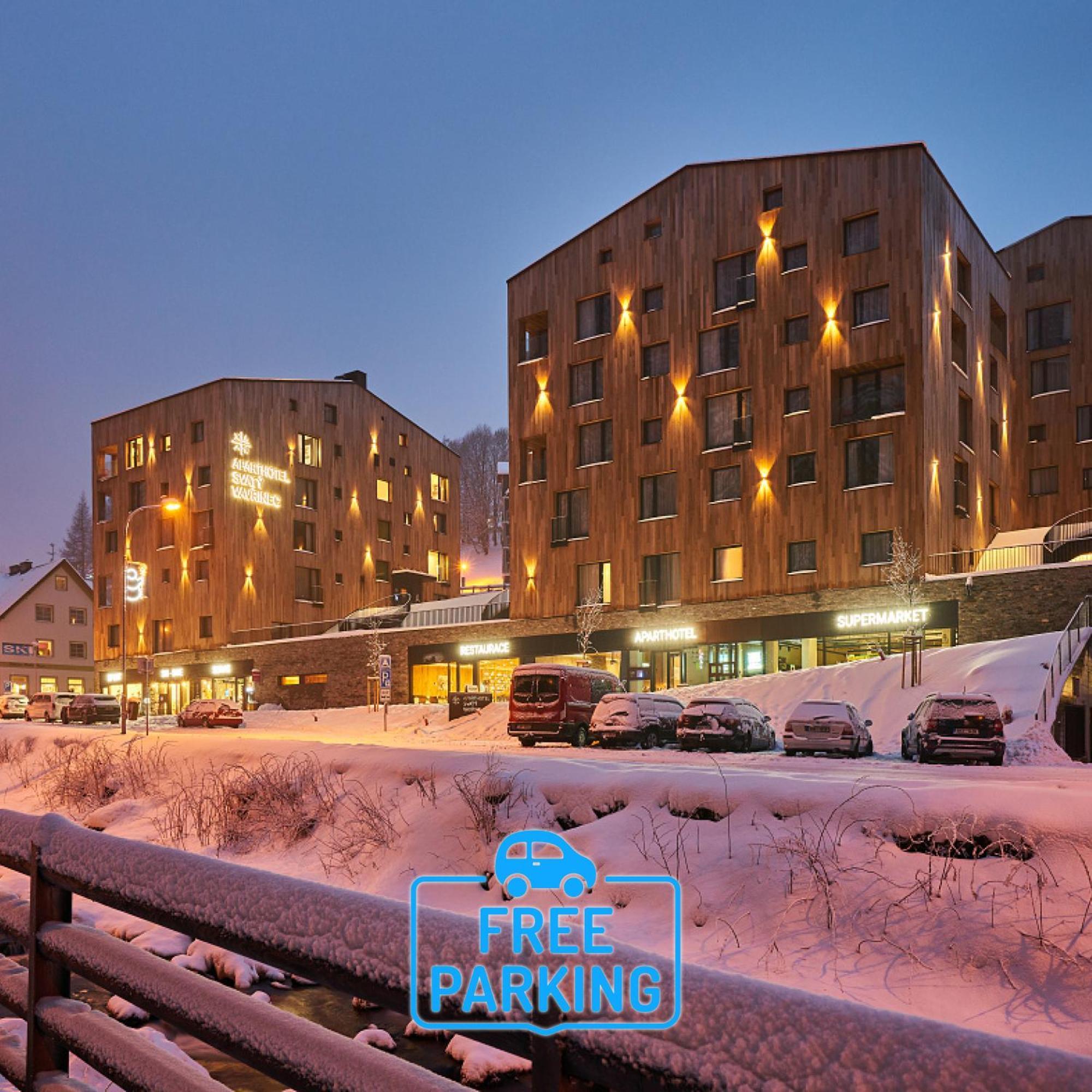 Aparthotel Svaty Vavrinec Pec pod Sněžkou Exterior foto